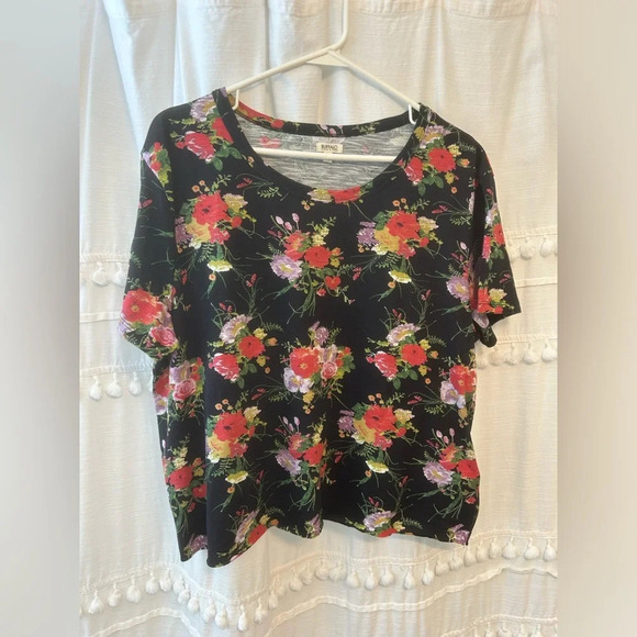 Buffalo David Bitton black floral T shirt size L - Picture 1 of 5